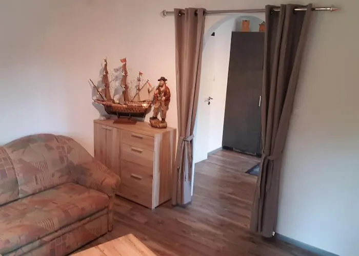 بيت للعطل A Fraenkisch Haeusla, Doppelhaushaelfte